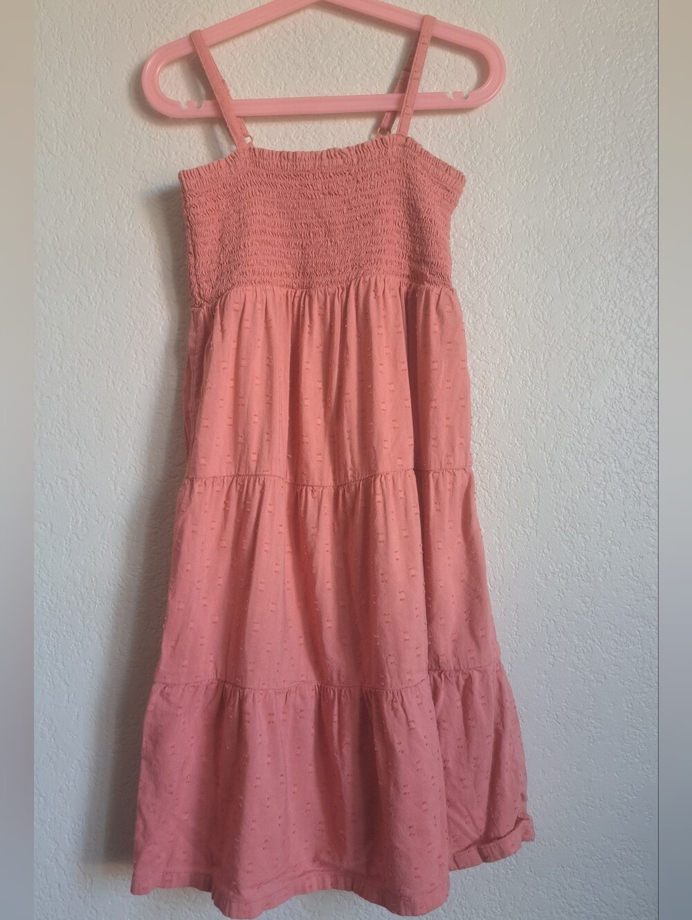 Old Navy Girls Pink Swiss Dot Smocked Dress Size 8